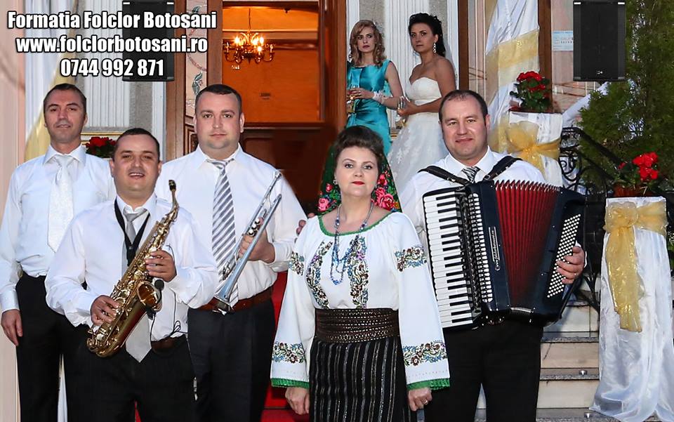 Formația Folclor Botoşani muzica nunti,cumatrii si petreceri private
